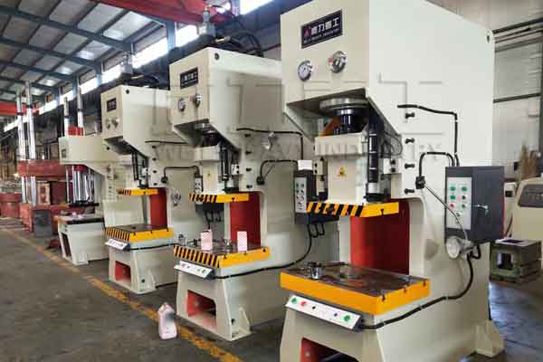 滕州液壓沖床(100噸160噸200噸300t500噸)液壓壓力機(jī)