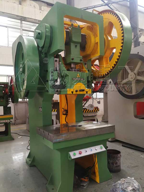 固定臺(tái)機(jī)械沖床