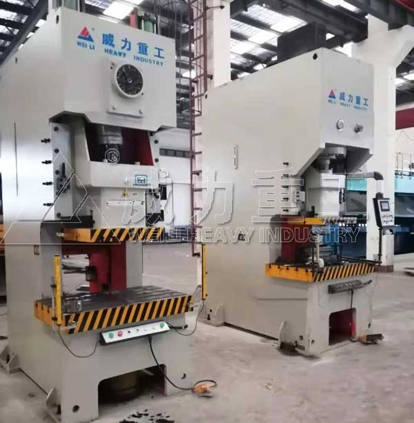 JH21-200噸氣動(dòng)沖床_200t沖床價(jià)格多少錢