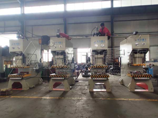 滕州100噸油壓沖床