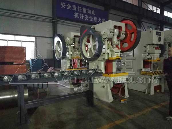 100噸鋼板固定臺沖床